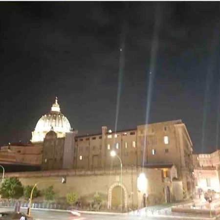 Апартаменты Le Bomboniere Di San Pietro Рим Экстерьер фото